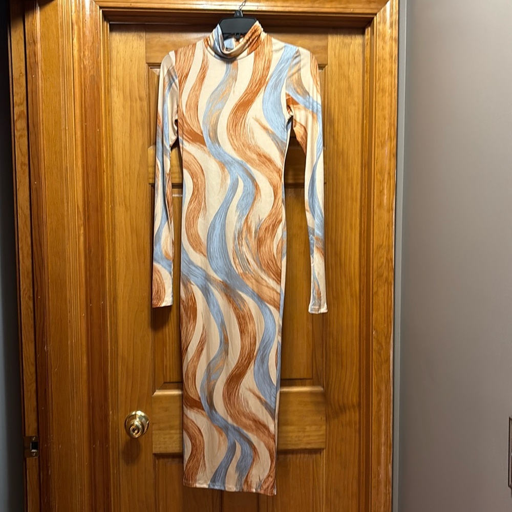 Long fitted tube dress